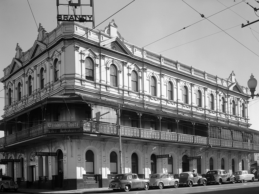 Melbourne Hotel